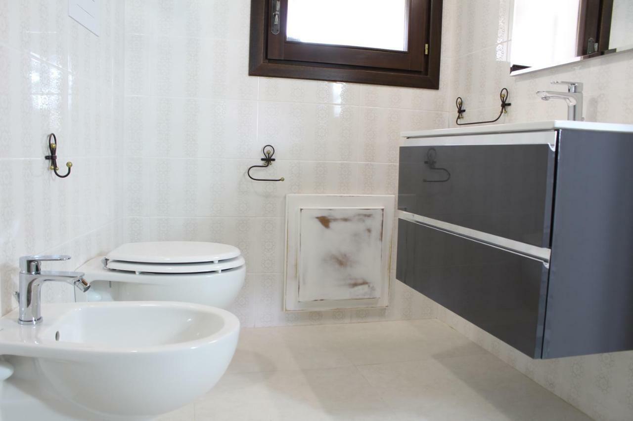 Ogliastra Luxury Apartment - Ajpsardinia Tortolì Buitenkant foto