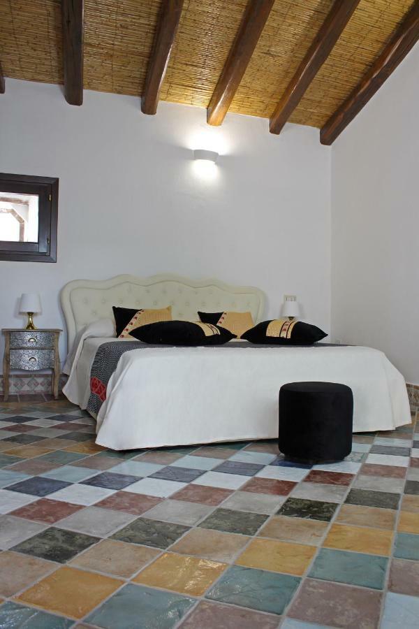 Ogliastra Luxury Apartment - Ajpsardinia Tortolì Buitenkant foto